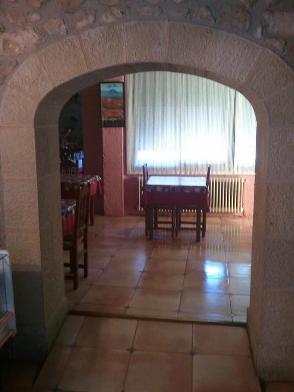 Hostal Can Barrina Arnes Exterior photo