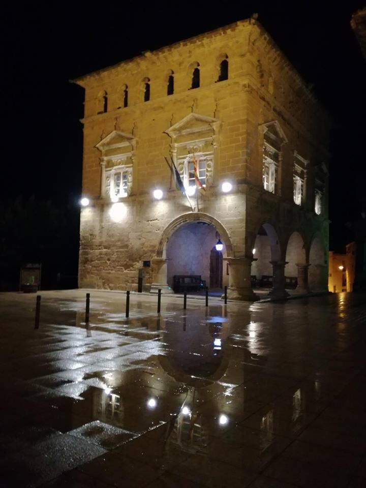 Hostal Can Barrina Arnes Exterior photo